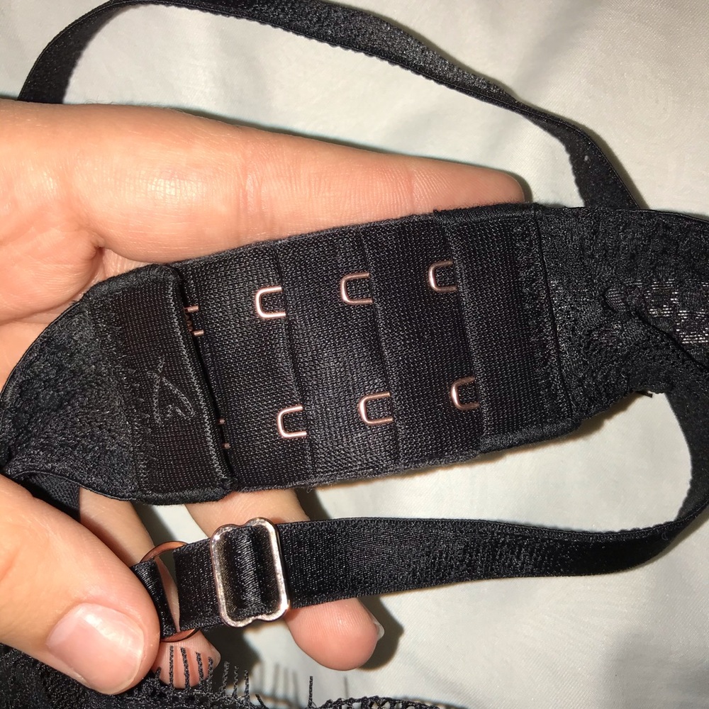 Bra - Picture 3 of 3
